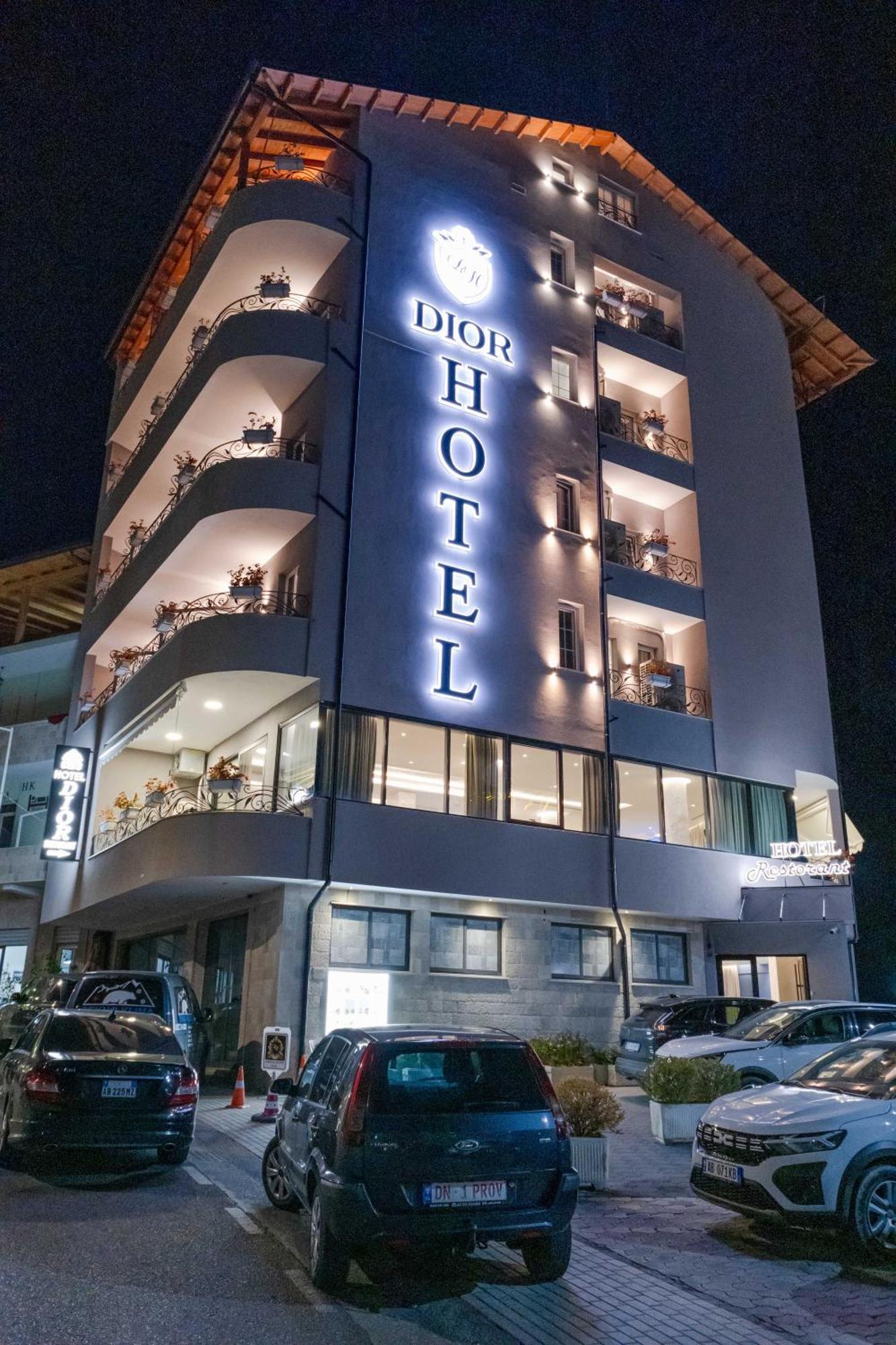 Hotel Dior Kruje Luaran gambar