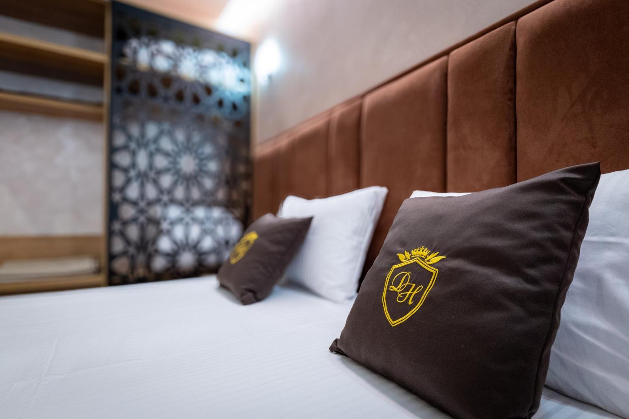 Hotel Dior Kruje Luaran gambar